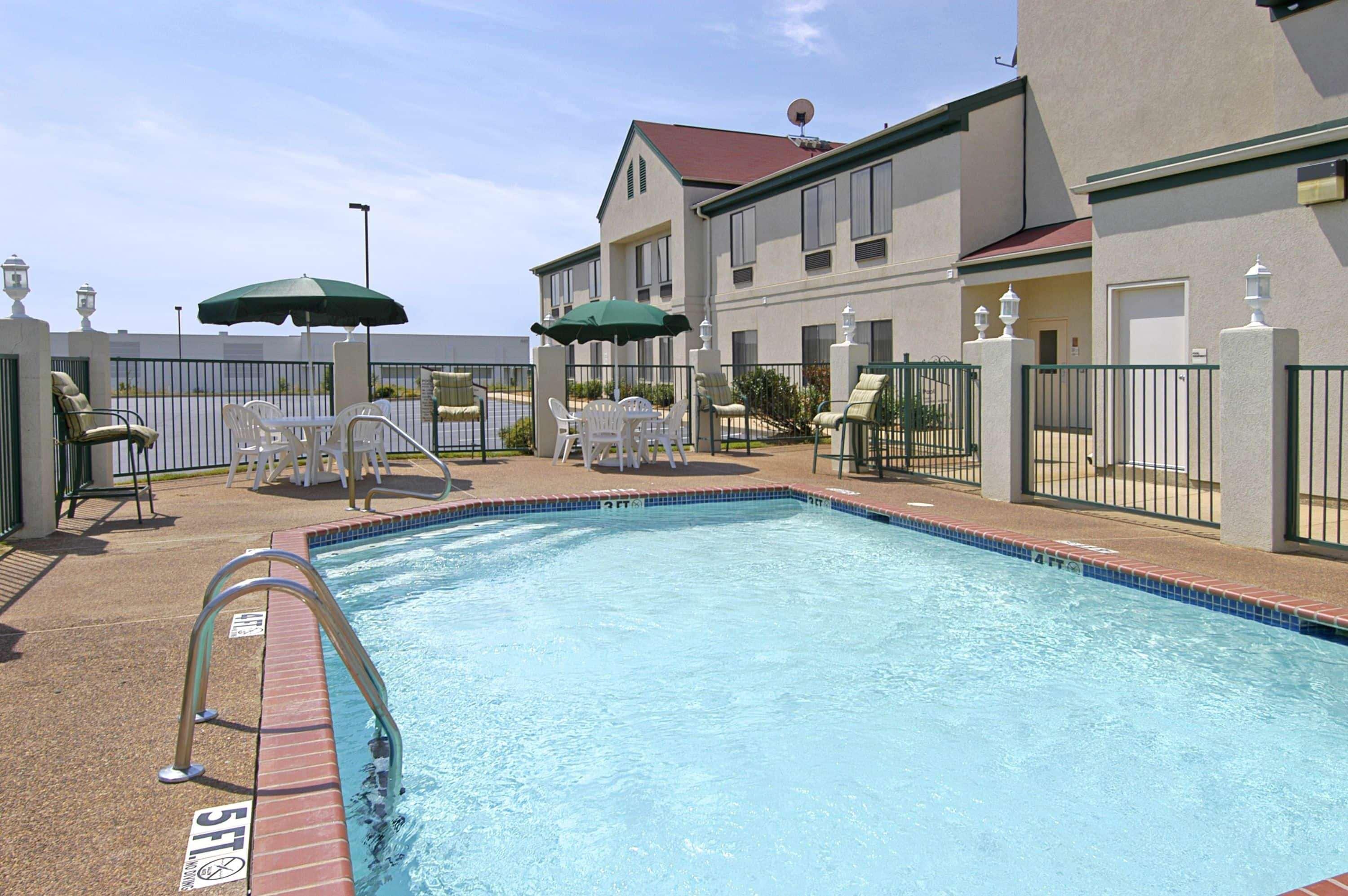 Motel Super 8 By Wyndham Southaven Exteriér fotografie
