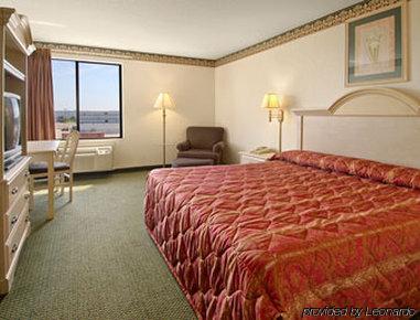 Motel Super 8 By Wyndham Southaven Pokoj fotografie